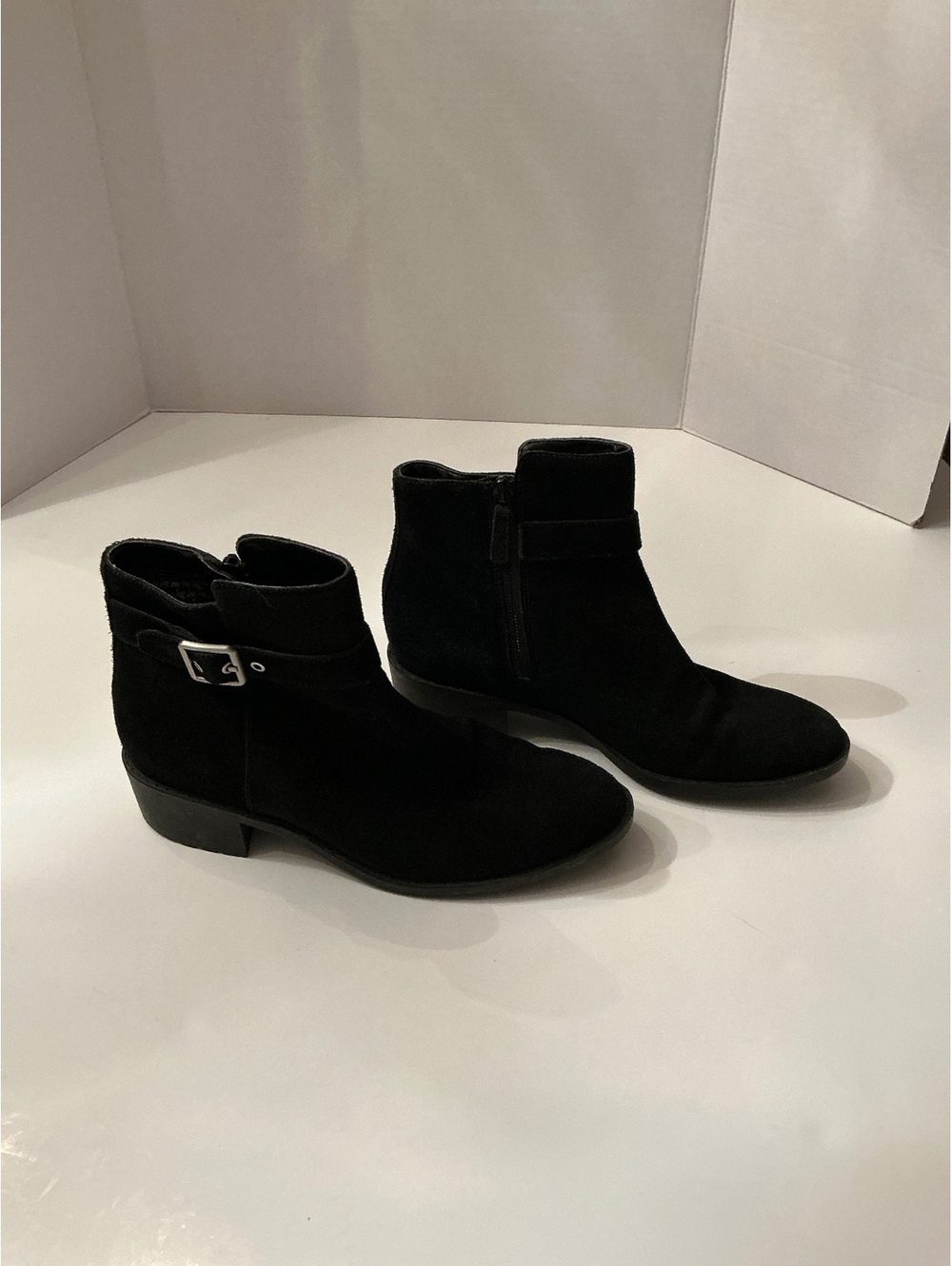 Cole Haan grand os Putnam black suede women’s 8b waterproof ankle boots